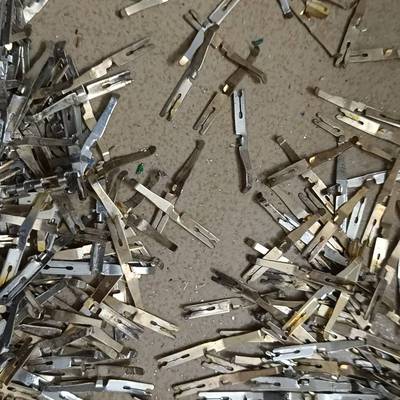 线架拆的 紫铜 镀银废料议价 也可为维修！！