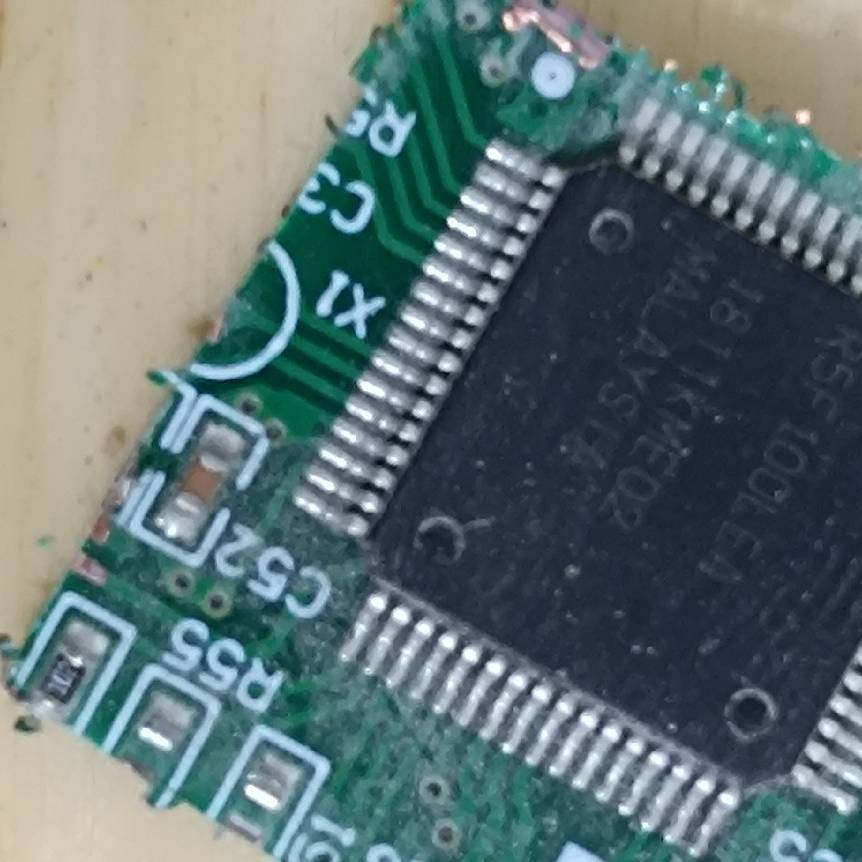 r5f100lea 12个议价 也可为维修！！