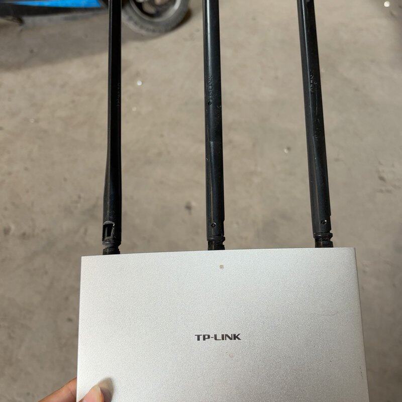 TP-LINK TL-WR890N无线路由器 三根天线 金属外壳 家用-议价