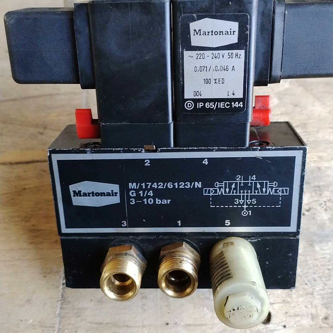 Martonair 电磁阀一组议价 也可为维修！！