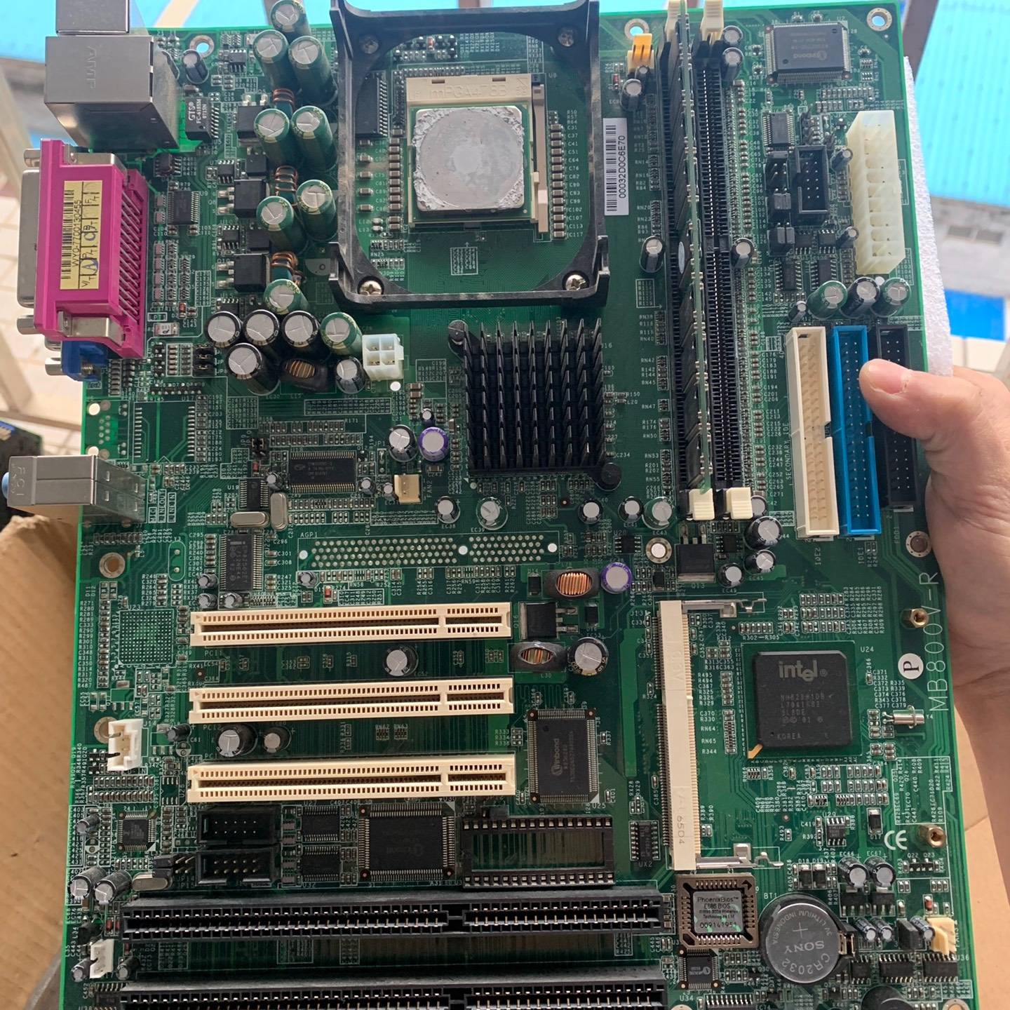 广积 MB800V-R 3张 MB800H 1张议价 也可为维修！！