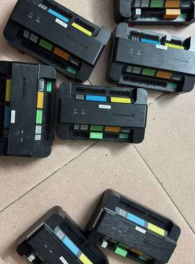 控制器PUC6002-PB2，5台可以开机，。2及维修！