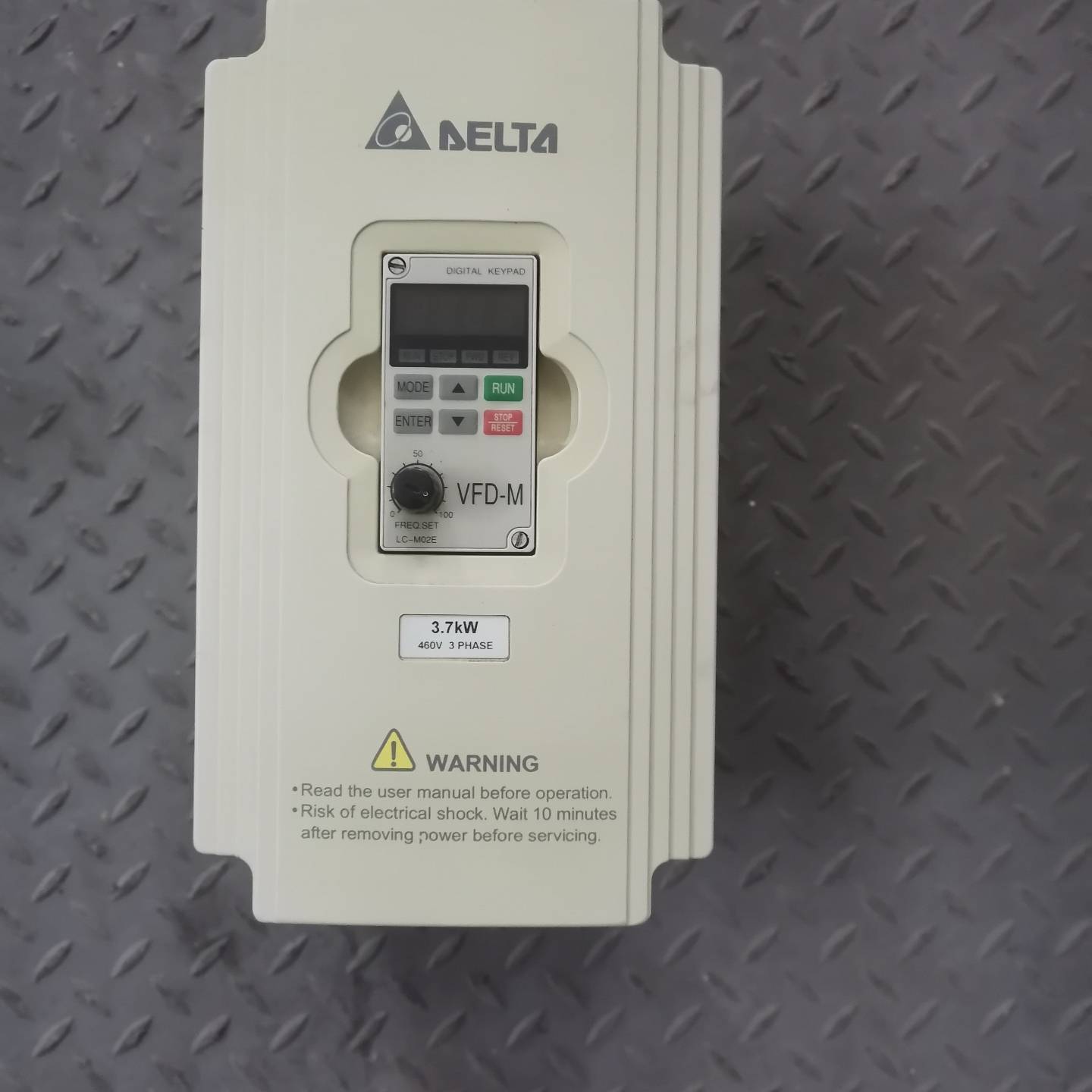 台达VFD-M变频器VFD037M43A 3议价 也可为维修！！