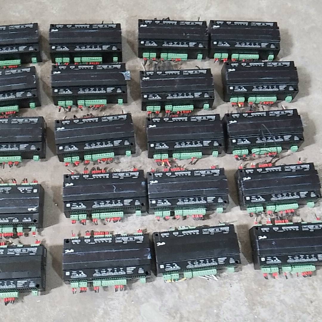 丹佛斯 Danfoss  AK-CC 525A 议价 也可为维修！！