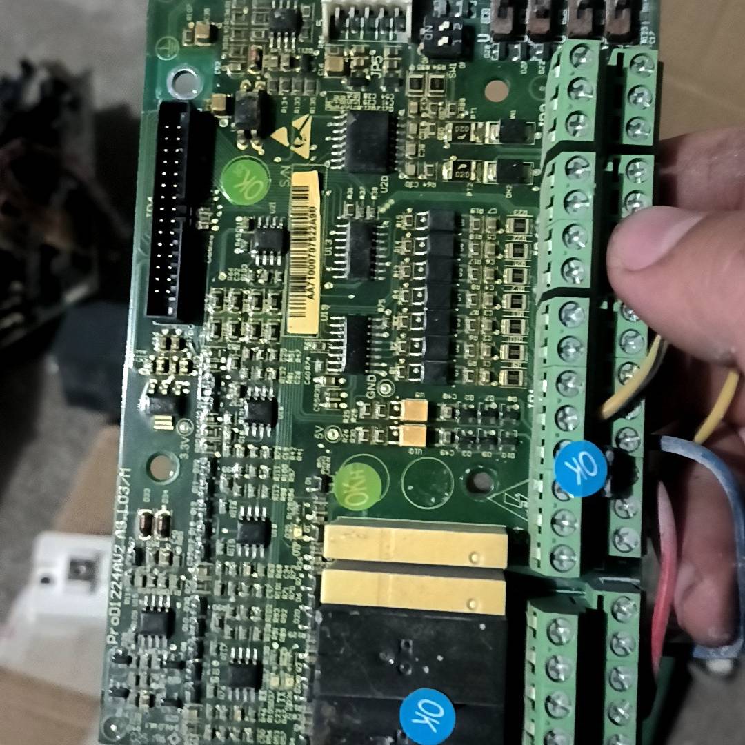 新时达AS500变频器主板AS.议价 也可为维修！！