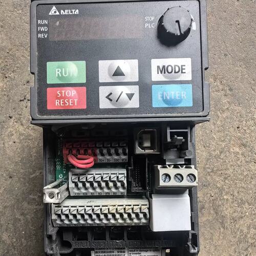 议价台达变频器 v2a7ms43ansaa 0.75kw