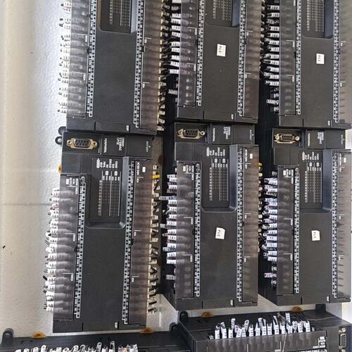 议价PLC CP1E-N60SDR-A原装拆机，实物拍摄，