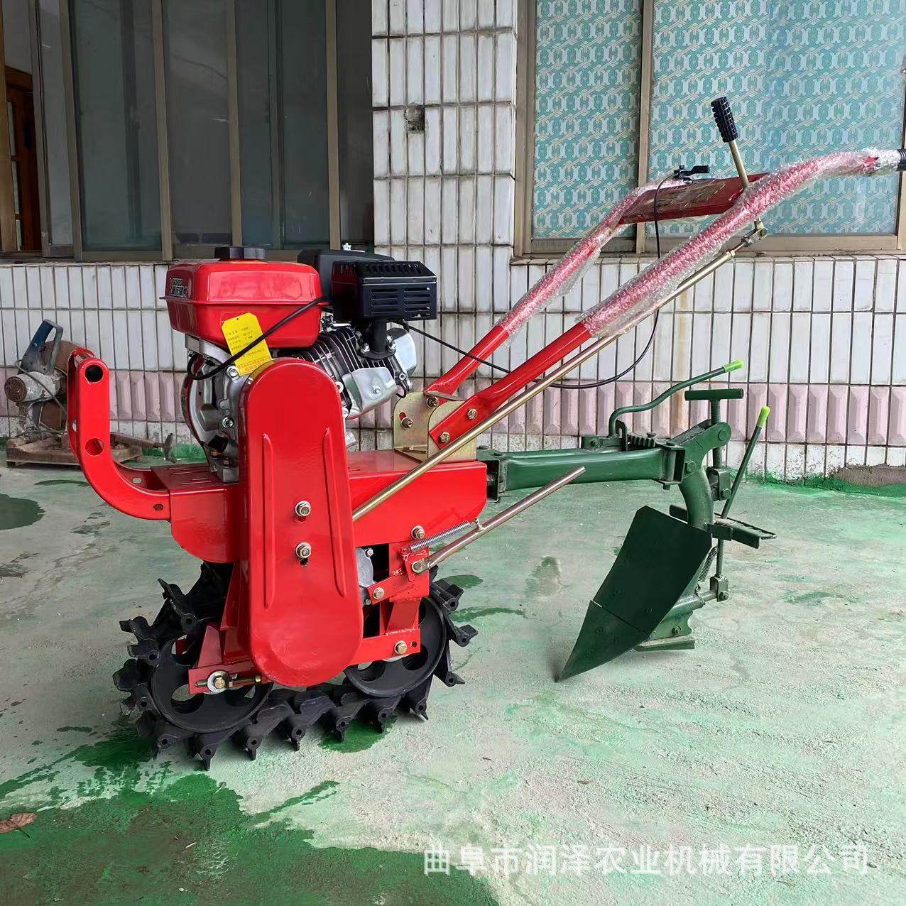 山坡地大马力翻土犁地微耕机链轨履带式多功能菜园垄间趟地机