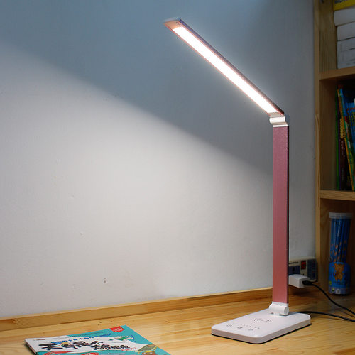 台灯ledUSB充电亚马逊跨境电商调光调色护眼学习灯可无线充可调光