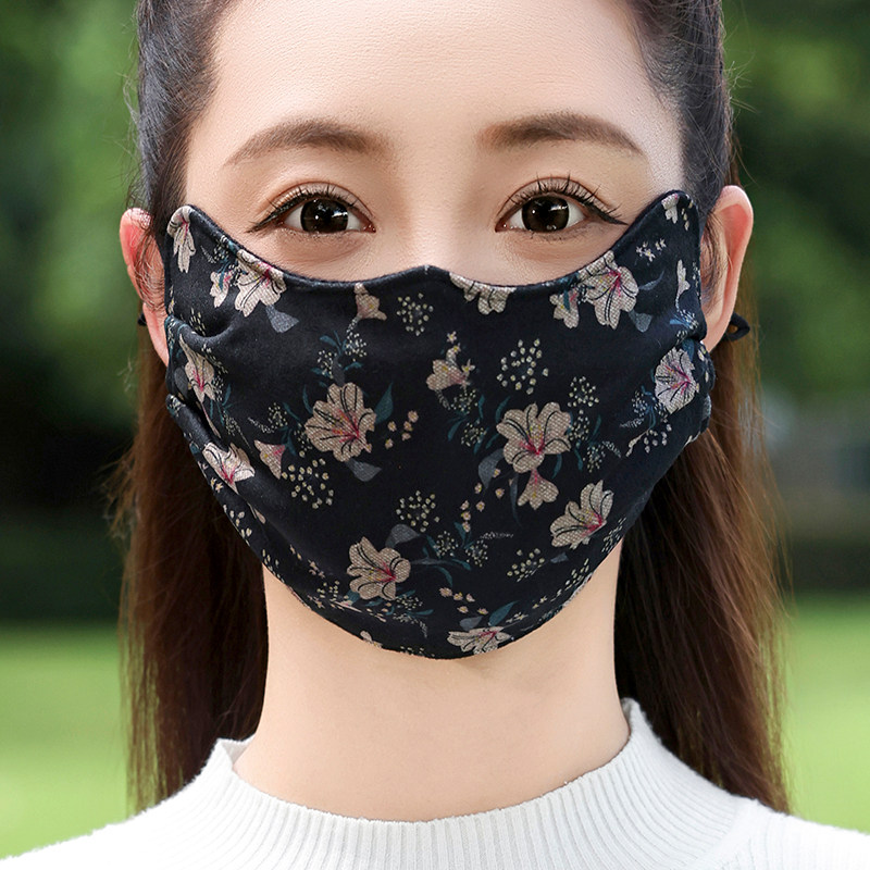 黑底碎花保暖口罩女可调节耳绳秋冬防风遮脸复古印花布艺口罩可洗