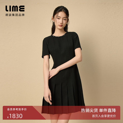 朗姿集团LIME莱茵圆领珠钻装饰经典黑色连衣裙夏百褶裙摆小黑裙