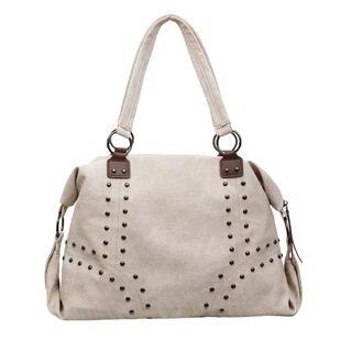 「银角大王」复古大容量铆钉皮质机车包！秋冬软面简约通勤单肩包