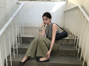【银角大王】极简复古质感笔筒包!小众ins设计单肩斜挎手拎包