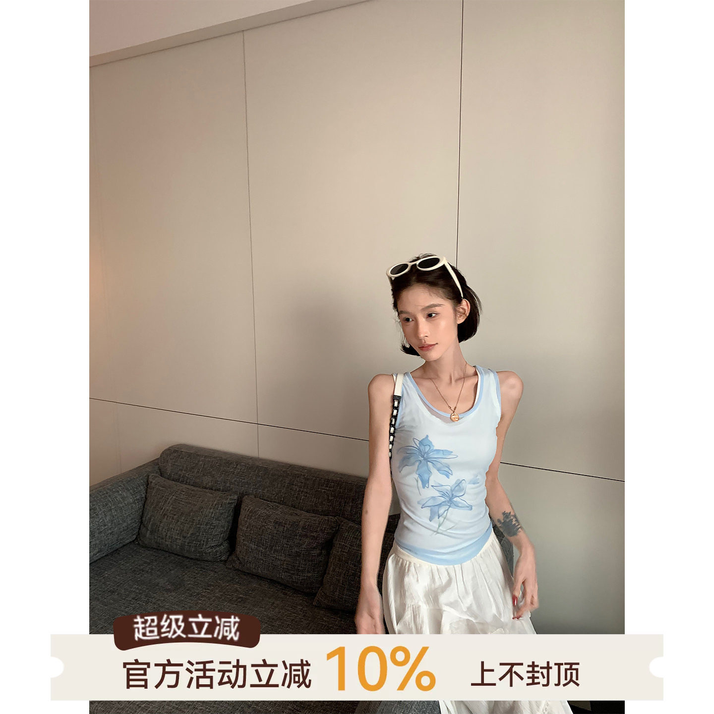 假两件拼接印花外穿无袖背心图片