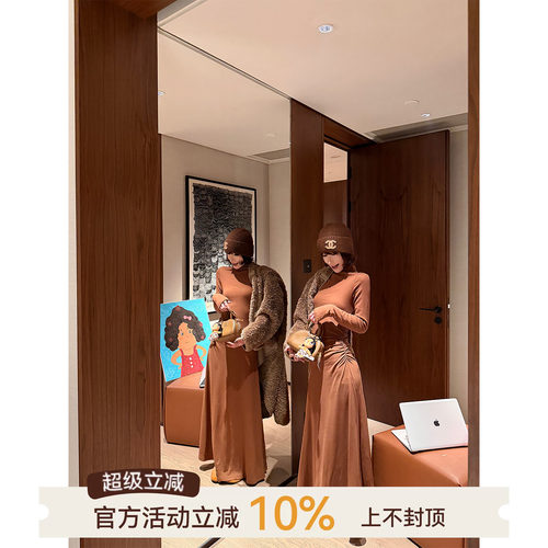 纯色高领长袖打底a字连衣裙