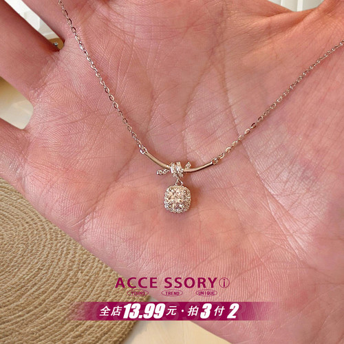 满钻方形绳结项链送女友礼物
