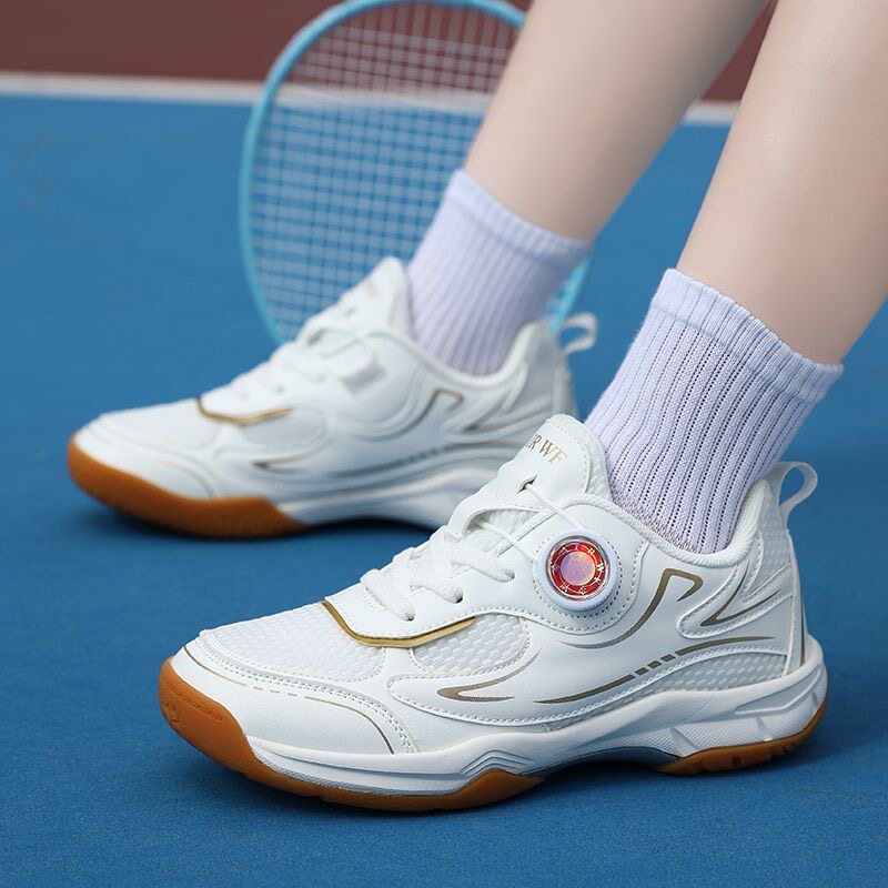 羽毛球鞋男女款2026新款专业比赛训练运动鞋轻便防滑耐磨图片