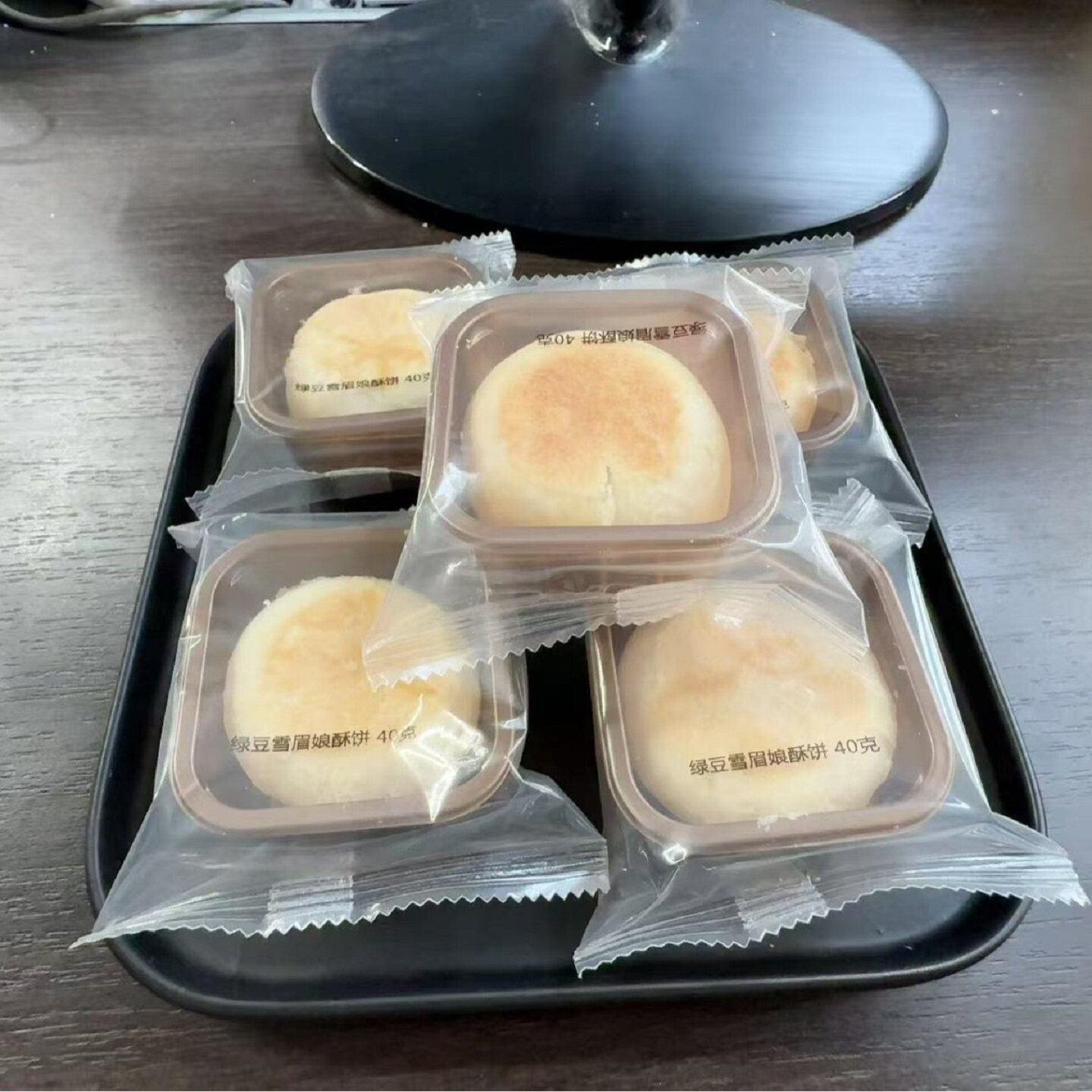 上海新麦食品绿豆雪媚娘酥饼黄油早餐糕点下午茶办公零食独立包装
