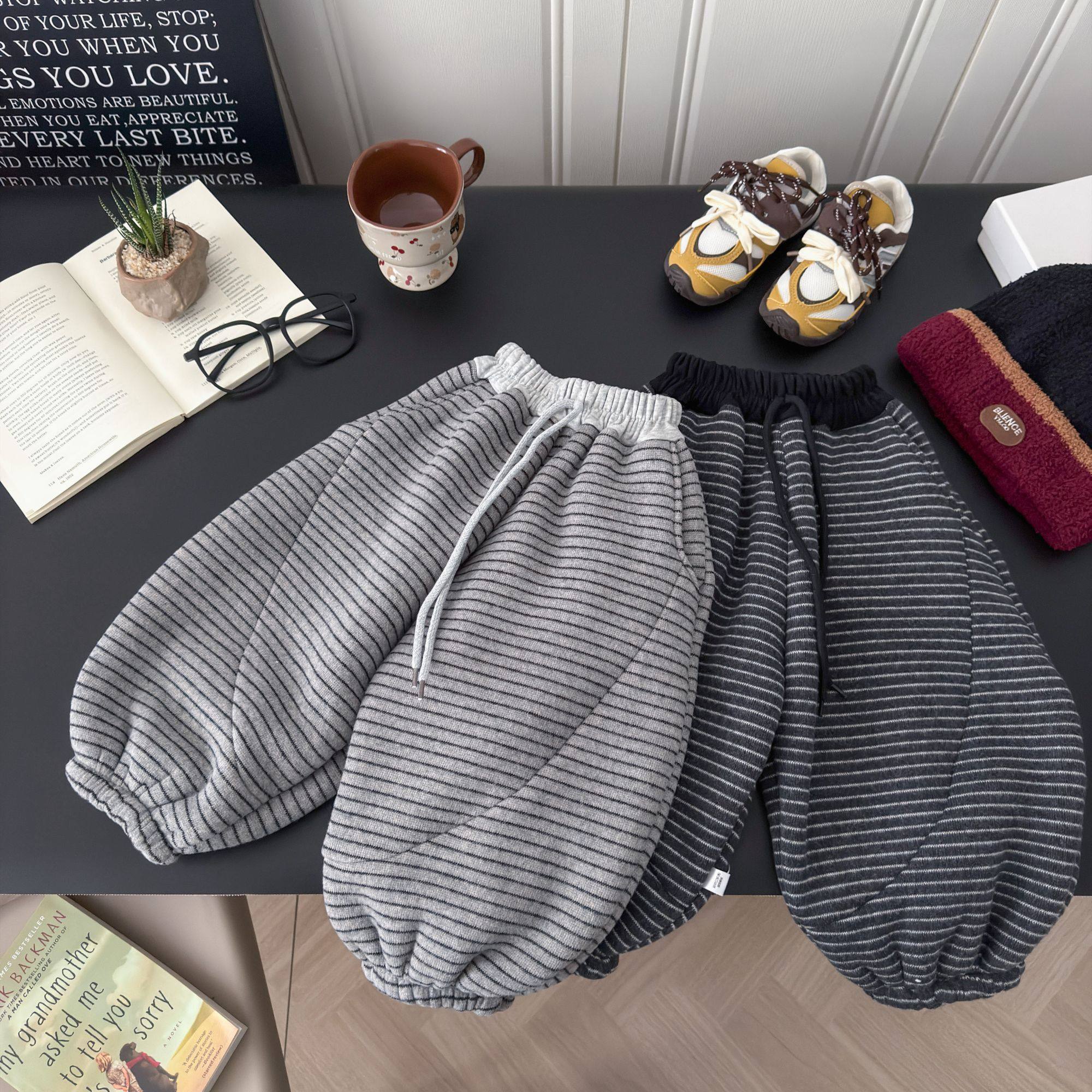 儿童加绒加厚裤子秋冬条纹裤弯刀裤新款洋气百搭宽松卫裤休闲长裤