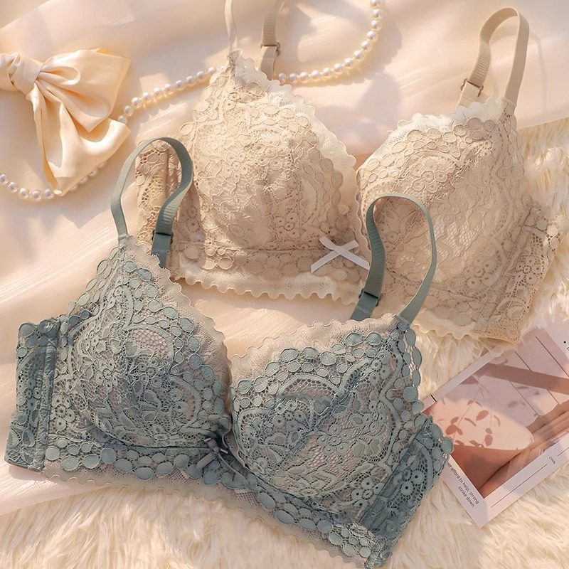 内衣女士小胸聚拢加厚无钢圈调整型收副乳性感胸罩蕾丝文胸罩套装