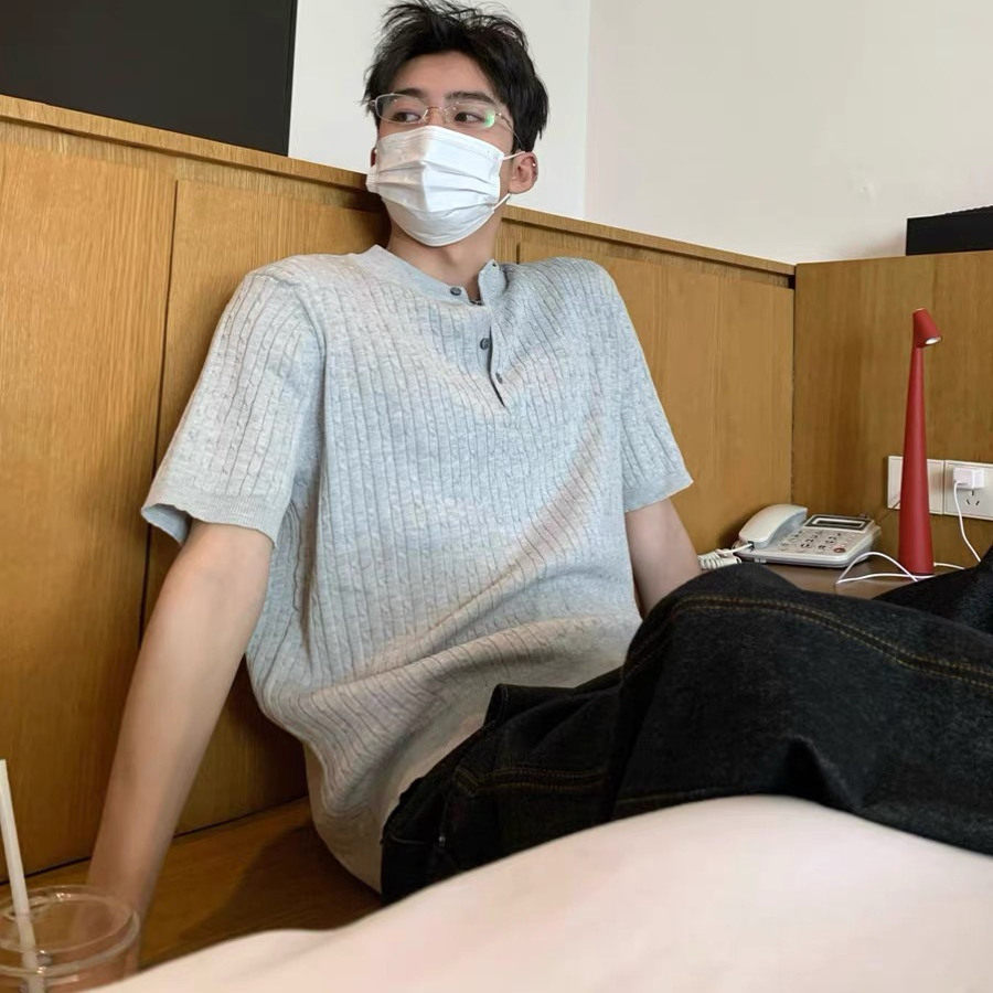 纯色套头纽扣休闲短袖t恤男夏季