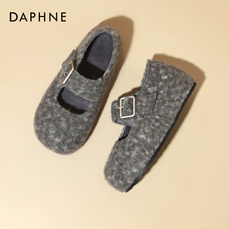 达芙妮旗舰店！玛丽珍毛毛勃肯鞋