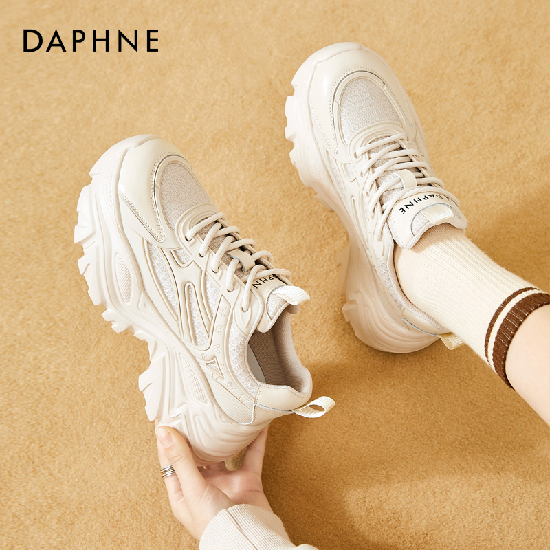 达芙妮爆款推荐！厚底增高老爹鞋