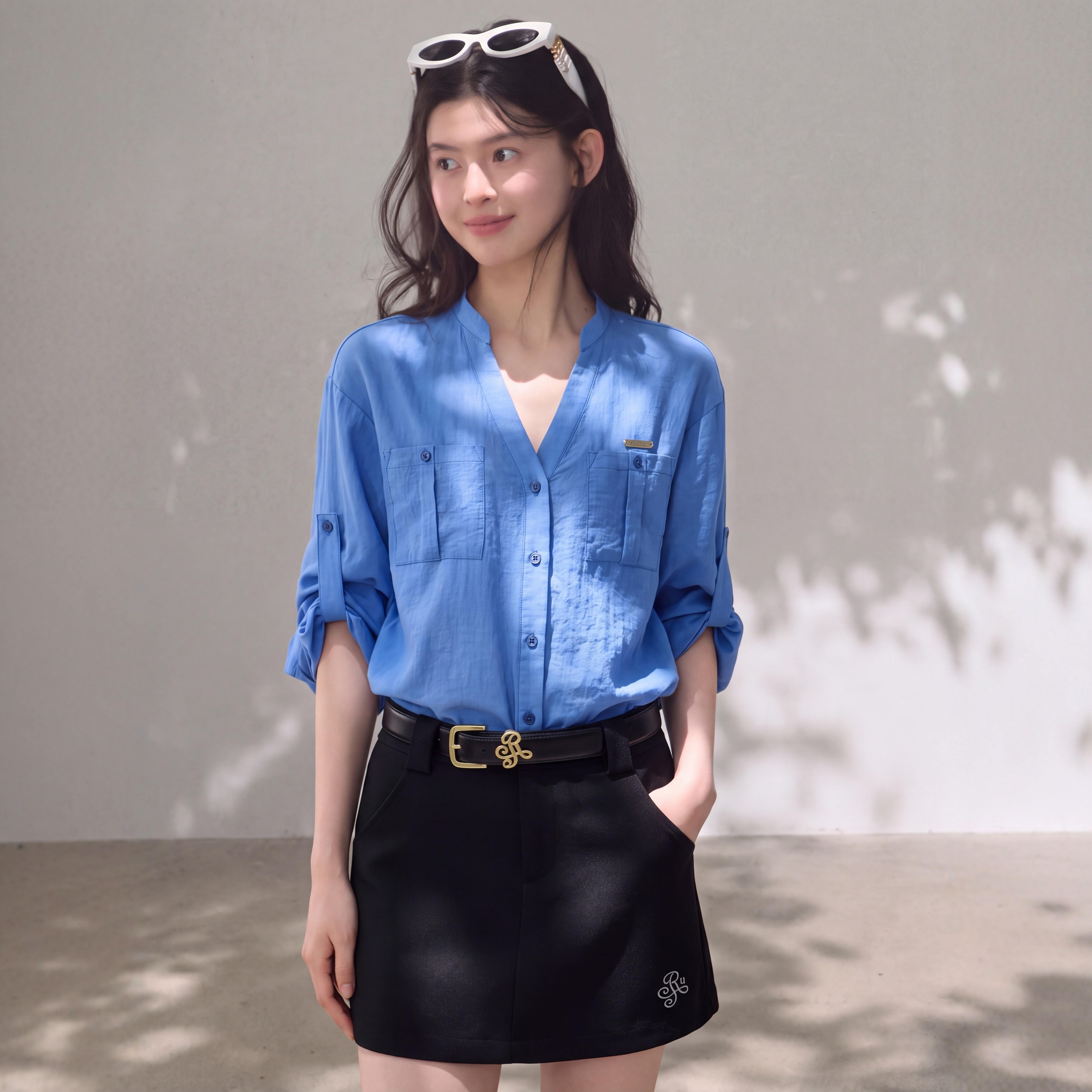 高级感克莱因蓝衬衫女夏法式老钱风休闲宽松棉麻长袖防晒衬衣外套