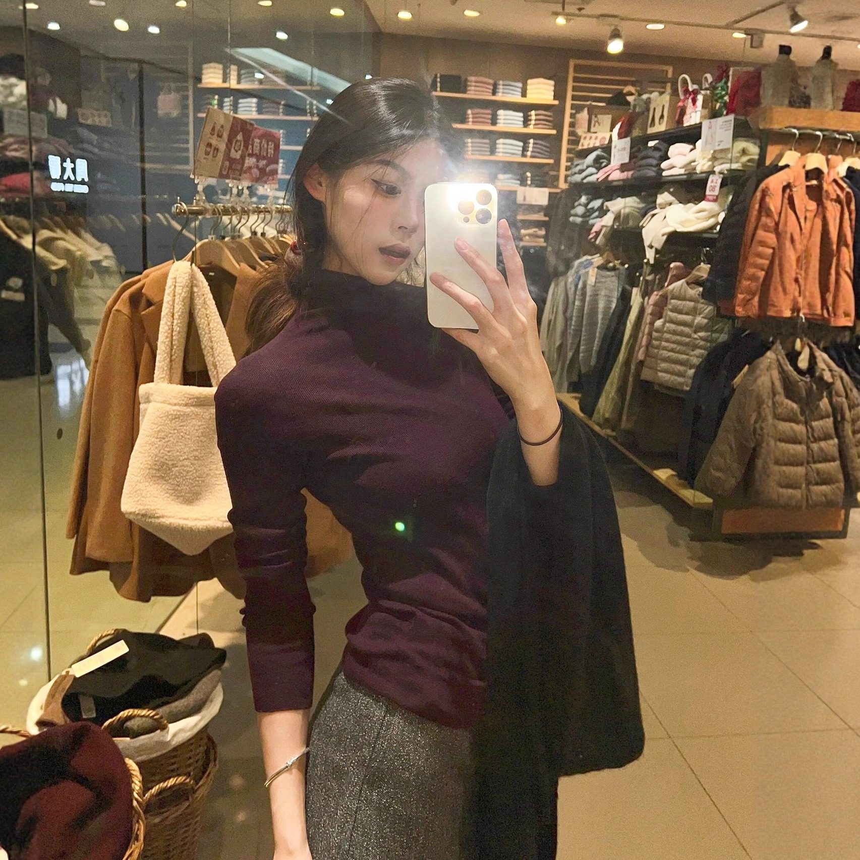 显白葡萄紫色打底衫女秋冬半高领修身内搭毛衣气质长袖针织衫上衣