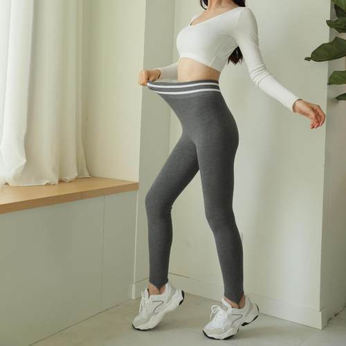 秋冬加绒加厚打底裤女可外穿弹力紧身中高腰瑜伽保暖裤踩脚一体裤