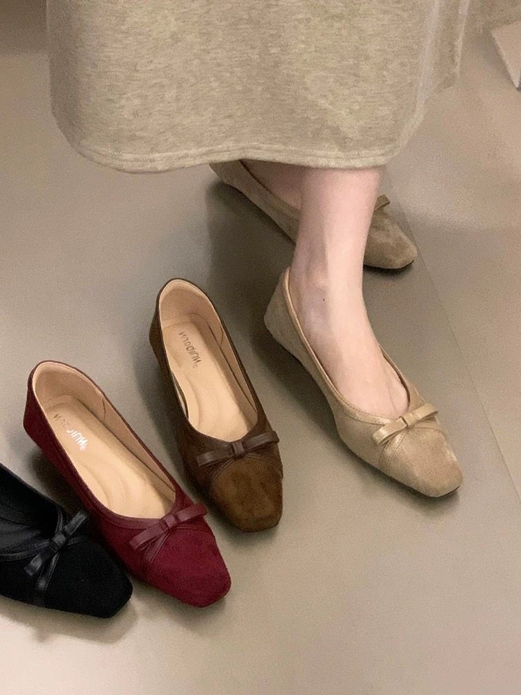 法式温柔蝴蝶结低跟通勤单鞋女2026年新款绒面复古坡跟玛丽珍鞋女,女鞋,浅口单鞋,淘宝优惠券,粉丝福利购,淘宝优惠卷