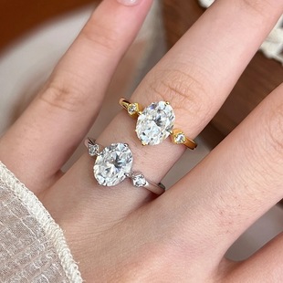 925纯银两克拉椭圆鸽子蛋形戒指女莫桑钻镀18K金高碳石求订婚戒