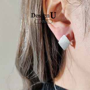 清冷系纯银耳饰S925拉丝方扣美拉德风复古立体方形菱形耳钉耳环潮