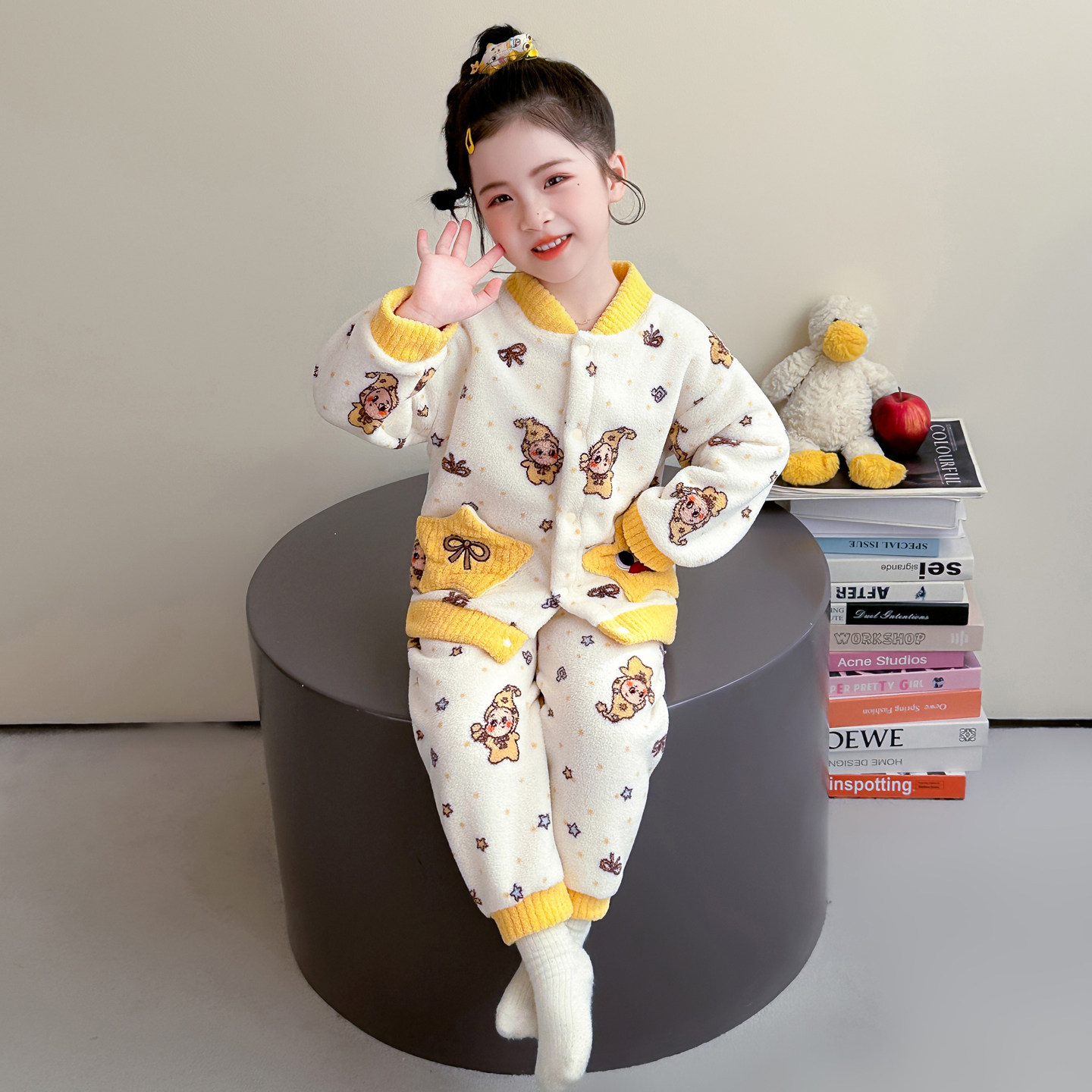 女童秋冬保暖法兰绒睡衣套装