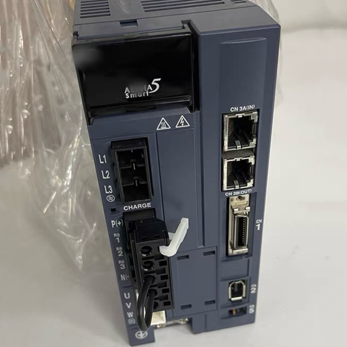 RYH751F5-VV2富士伺服驱动器RYH201/401/152F5-VV2/RYT751-VV/VS2