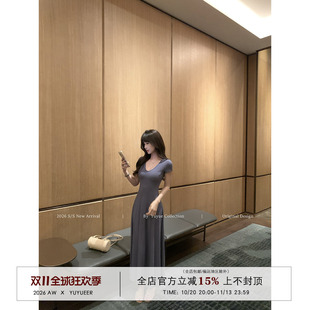 Yuyueer愉悦喻悦 V领收腰大摆裙女夏季气质休闲a字短袖连衣裙长裙