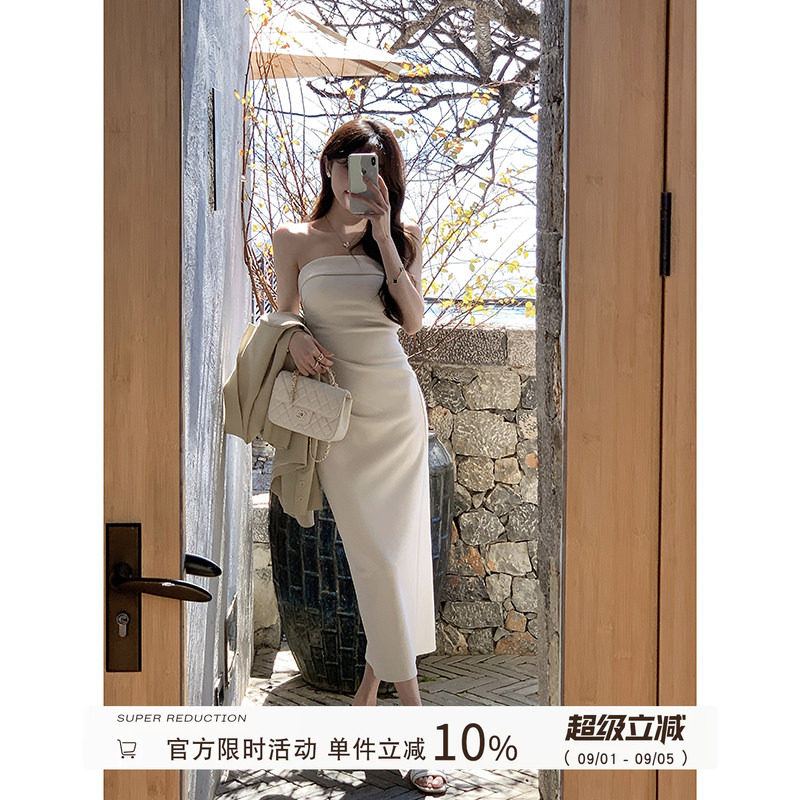 愉悦收腰抹胸连衣裙吊带包臀裙图片
