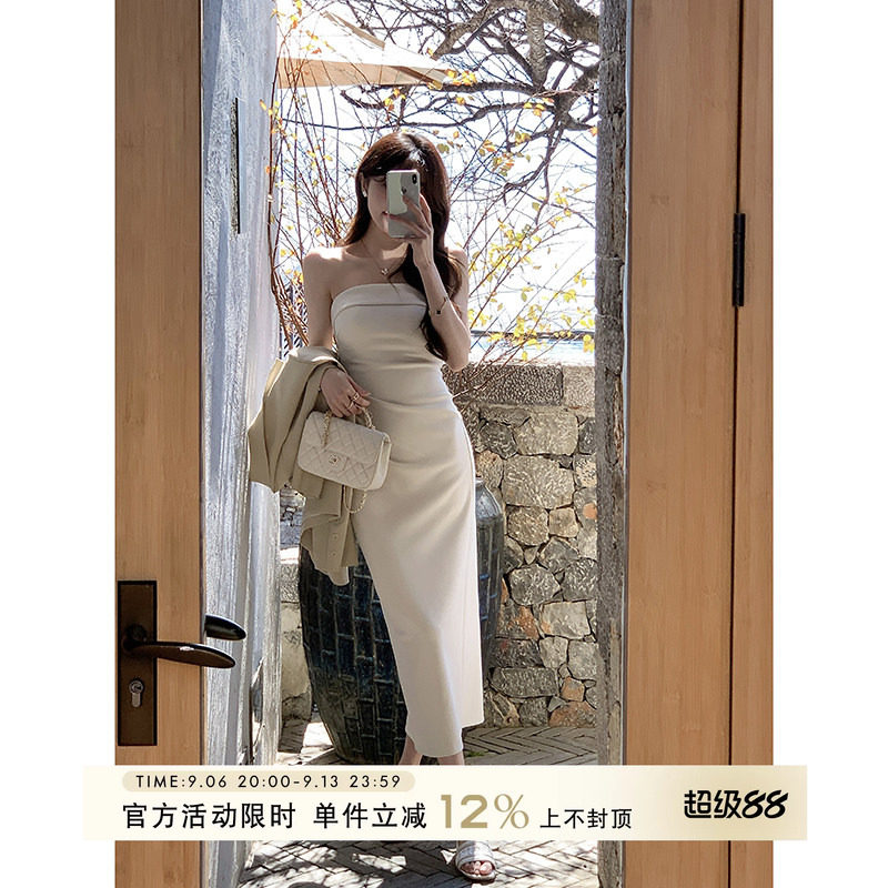 愉悦收腰抹胸连衣裙吊带包臀裙图片