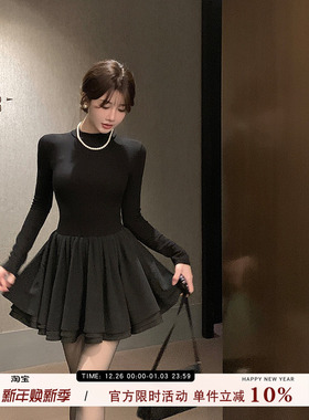 愉悦愉悦黑色长袖连衣裙女春季纯欲收腰显瘦小黑裙高级气质蓬蓬裙