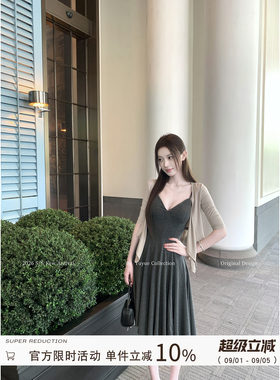 深灰色性感吊带连衣裙女夏季