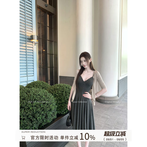 深灰色性感吊带连衣裙女夏季