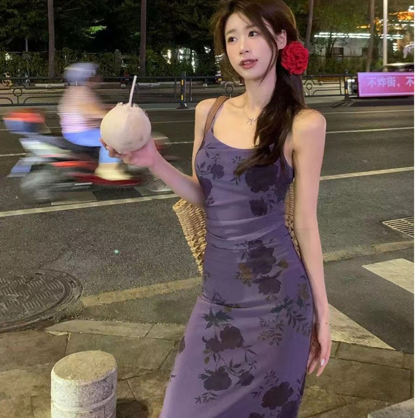 法式碎花吊带显瘦包臀长裙