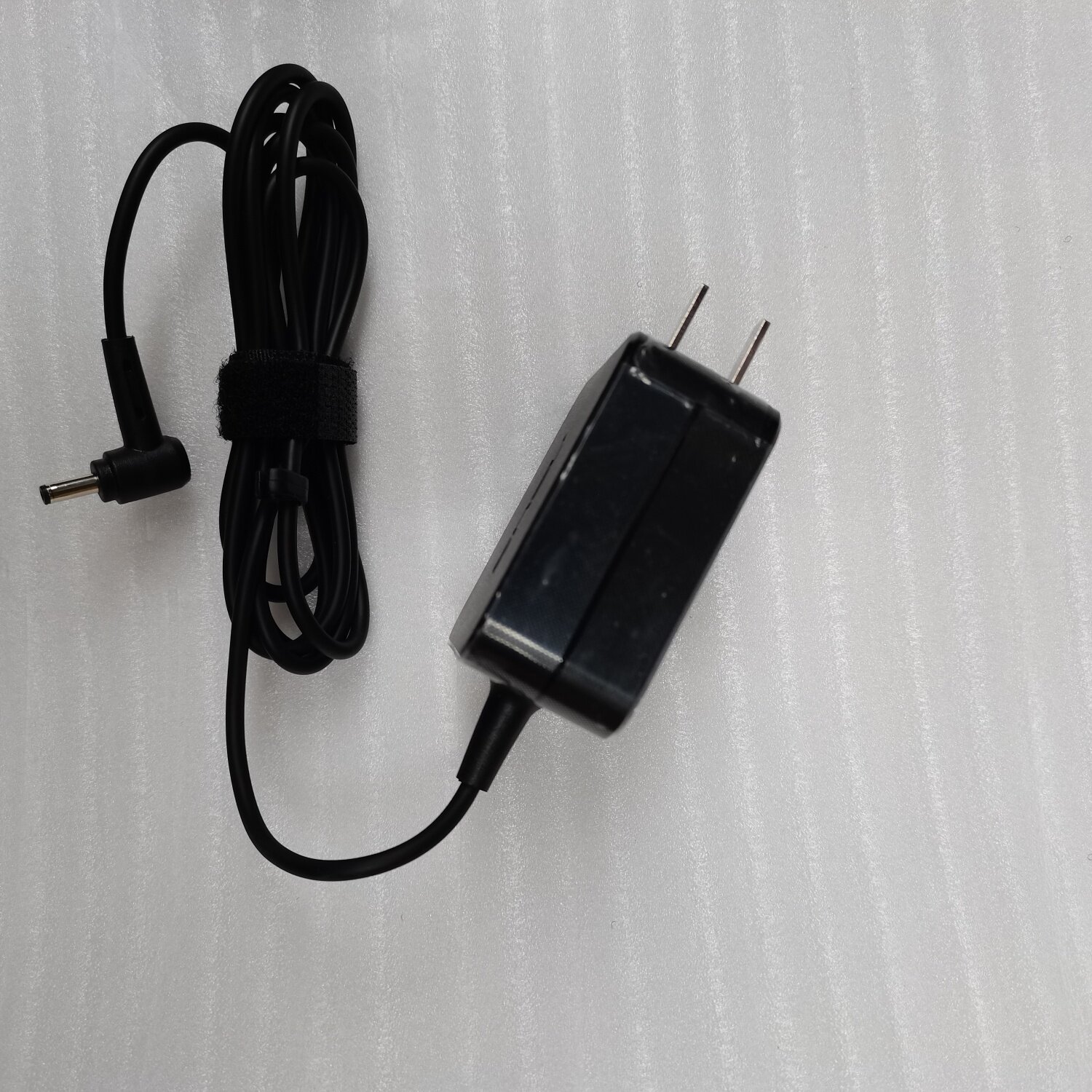适用火牛C21R3 C235 C200 C225R一体机电脑适配器19V3.42A电源线