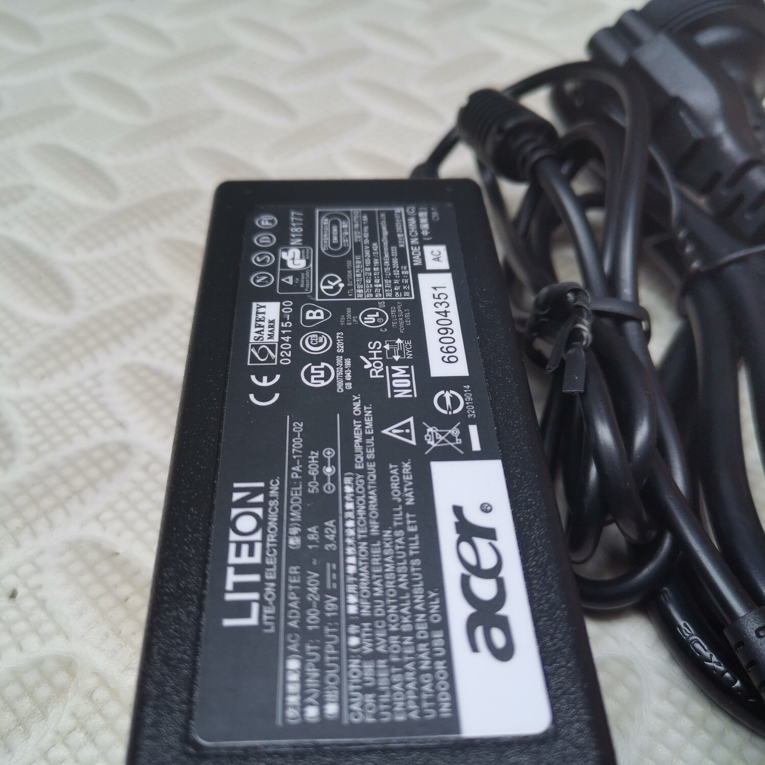 ACER宏基EH301CUR液晶显示器电源适配器充电器线19V3A/3.42A