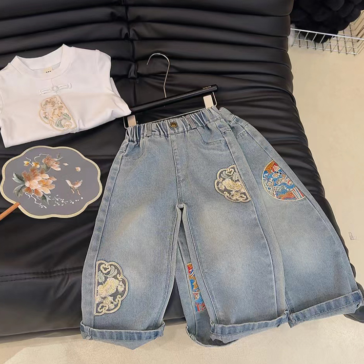 女童直筒牛仔裤春季新款中大童女孩休闲百搭阔腿裤国风优雅长裤子,童装/婴儿装/亲子装,儿童牛仔裤,淘宝优惠券,粉丝福利购,淘宝优惠卷