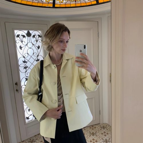 Spoii 奶油黄翻领单排扣复古时髦宽松皮衣外套