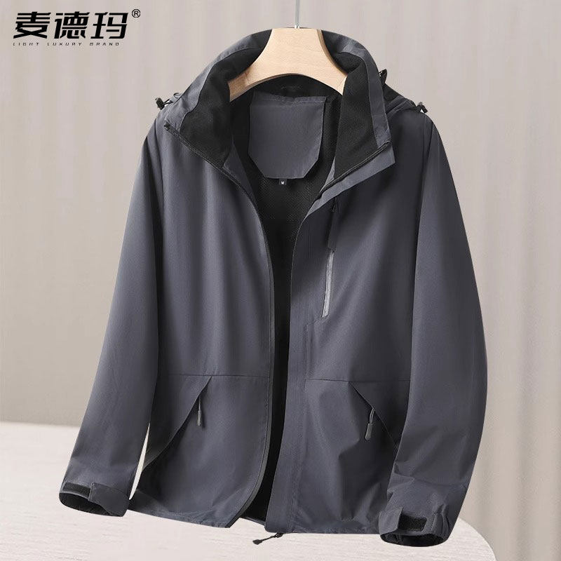 冲锋衣男士春秋季外套中年爸爸装户外薄款夹克防风衣服老人登山服