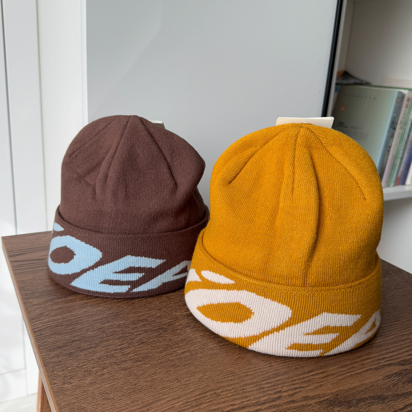 25美式街头时尚字母提花针织毛线帽子男女秋冬保暖护耳显脸小冷帽