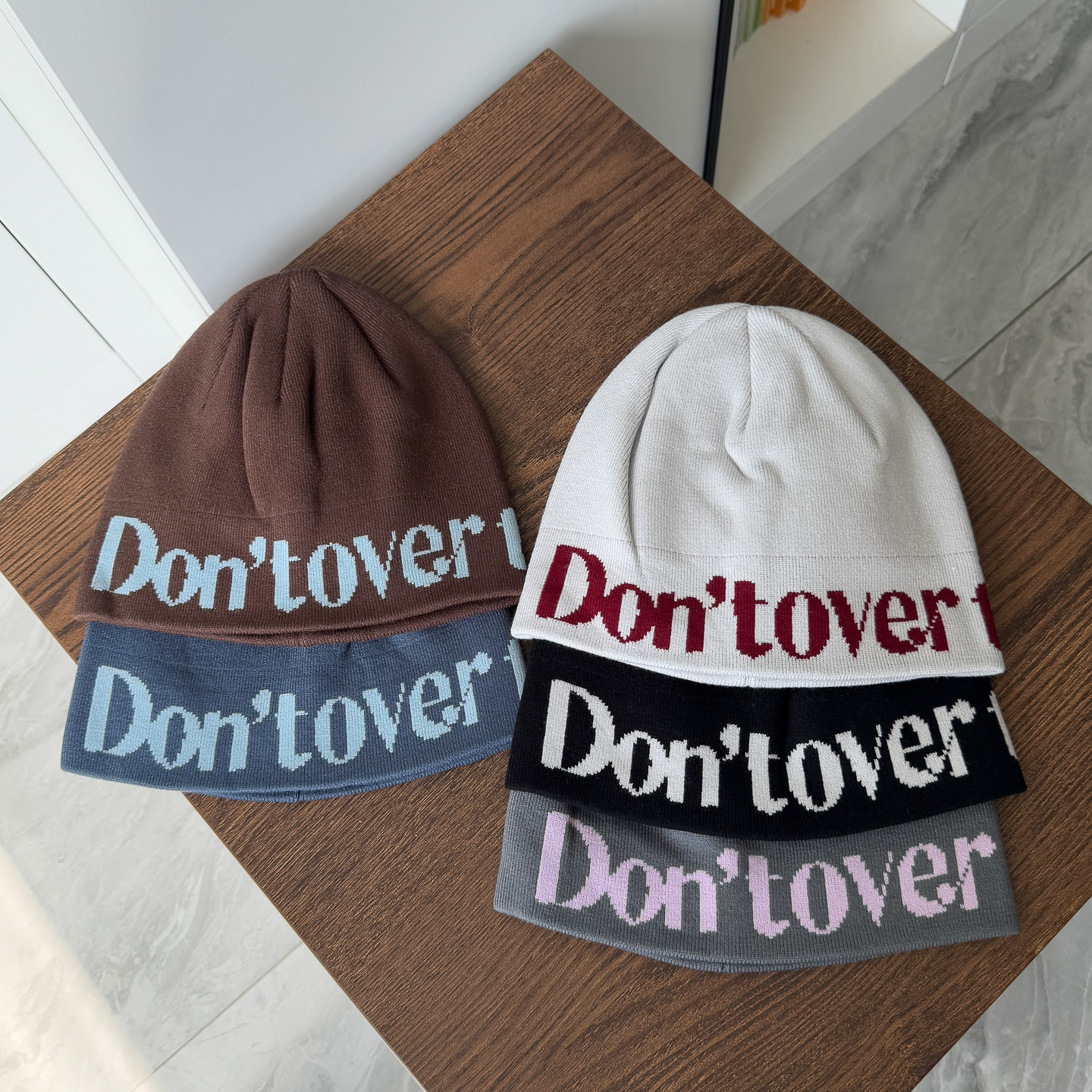 秋冬高级感字母提花滑雪内盔针织毛线帽子女户外骑行保暖包头帽男