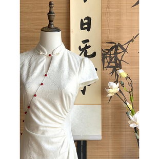 【云中月】新中式白色改良旗袍日常气质收腰设计感温柔国风连衣裙